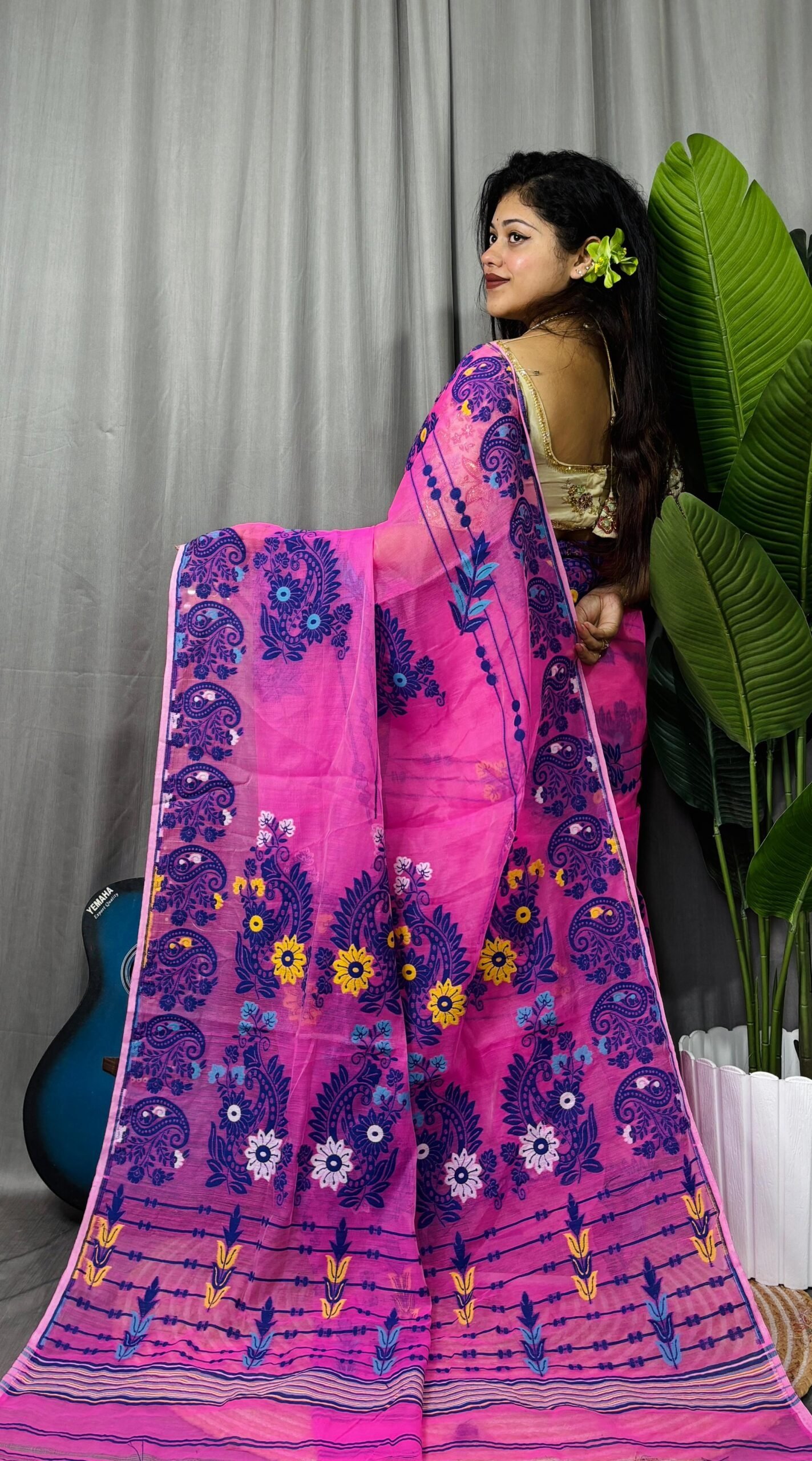 Deep Pink Soft Ful Bahar Jamdani Saree 3 Deep Pink Soft Ful Bahar Jamdani Saree - Image 3
