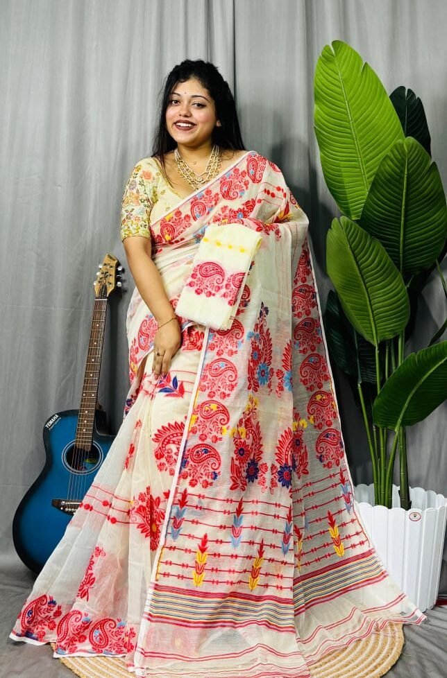 Off White Soft Ful Bahar Jamdani Saree 1 Off White Soft Ful Bahar Jamdani Saree