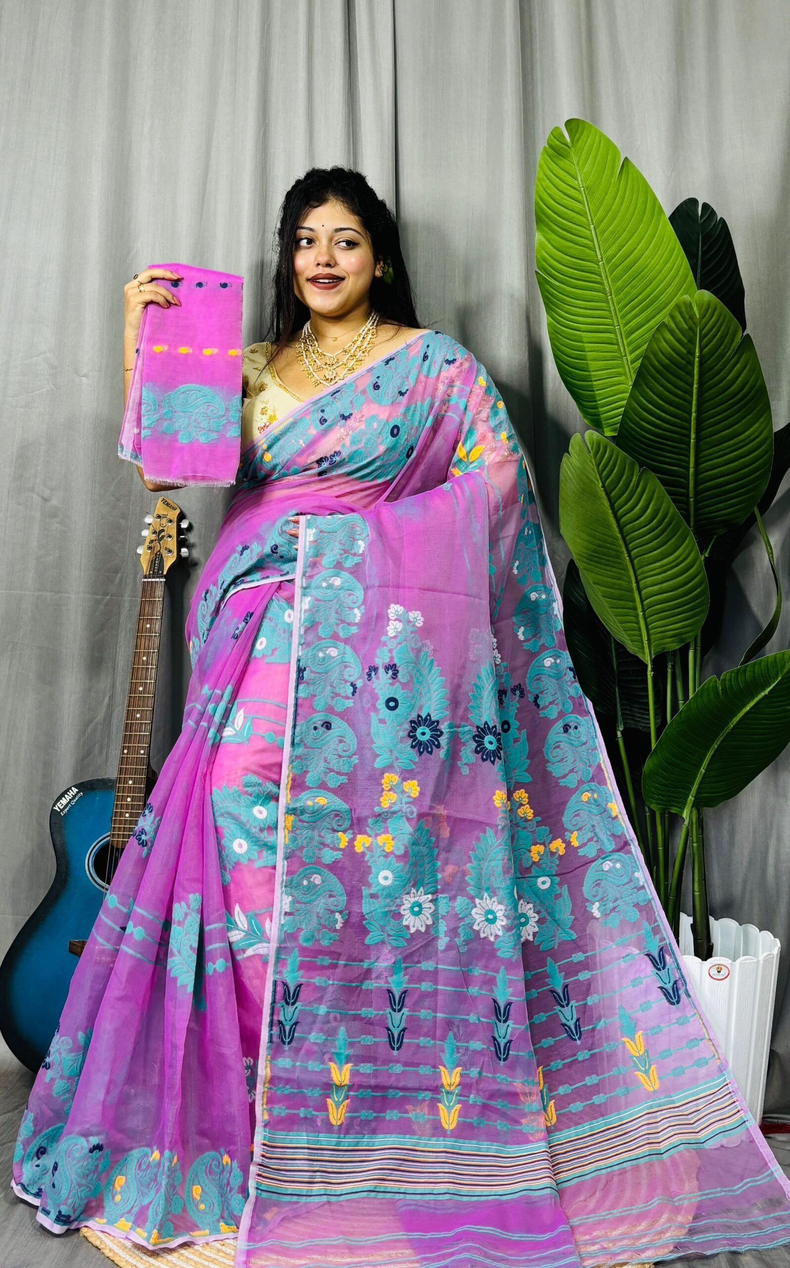 Persian Pink Soft Ful Bahar Jamdani Saree 2 Persian Pink Soft Ful Bahar Jamdani Saree - Image 2
