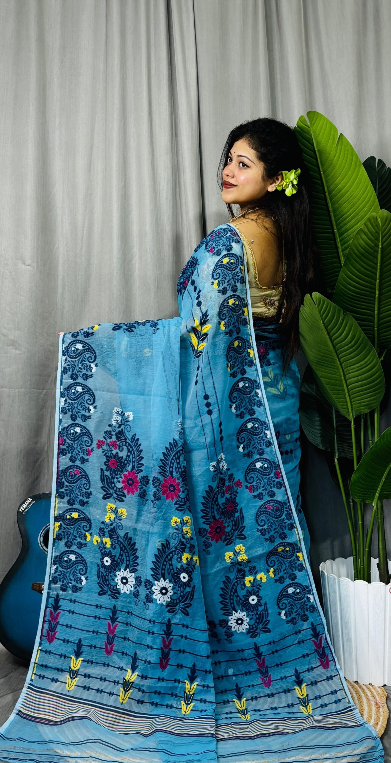 Picton Blue Soft Ful Bahar Jamdani Saree 4 Picton Blue Soft Ful Bahar Jamdani Saree - Image 4