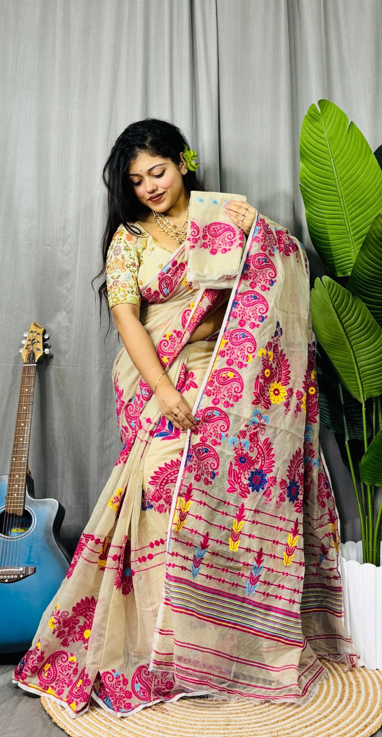 Vanilla Soft Ful Bahar Jamdani Saree 2 Vanilla Soft Ful Bahar Jamdani Saree - Image 2