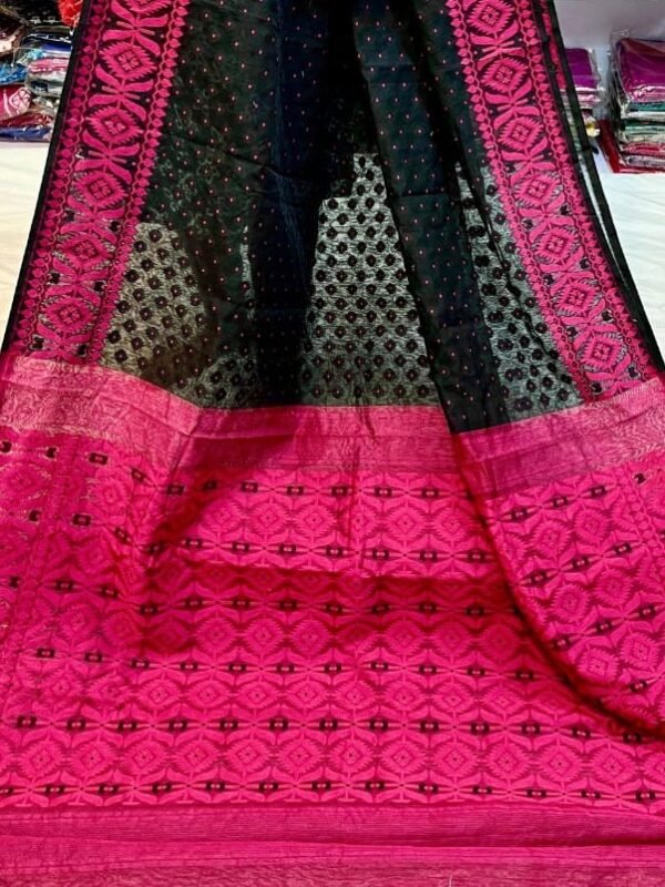 Barfi Soft Dhakai Jamdani Sari with Blouse Piece - Black