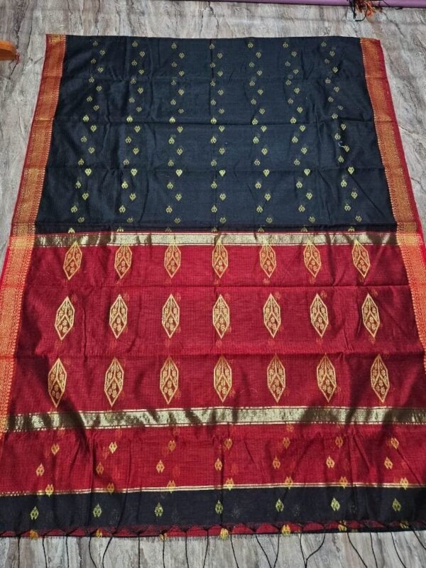 Maheshwari Design Black Cotton Silk Handloom Saree with Blouse Piece