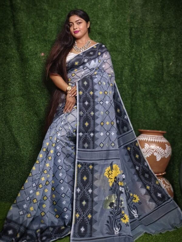 Bluish Grey Soft Dhakai Jamdani Saree 2 scaled 1