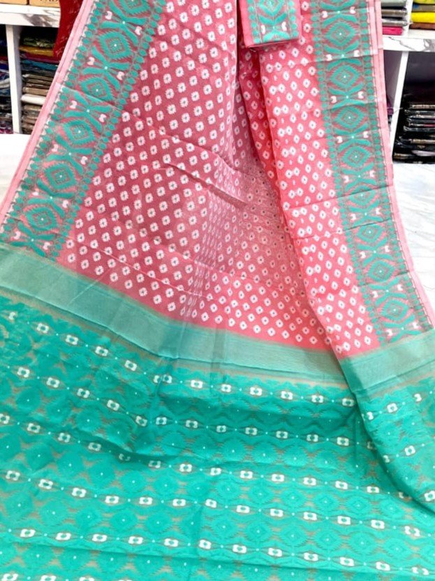 Barfi Soft Dhakai Jamdani Sari with Blouse Piece - Deep Blush 2 Barfi Soft Dhakai Jamdani Sari with Blouse Piece - Deep Blush