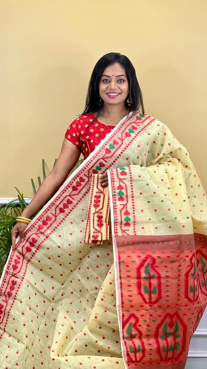 Buti Soft Dhakai Jamdani Saree with Blouse Piece - Deep Cream 1 Buti Soft Dhakai Jamdani Saree with Blouse Piece - Deep Cream