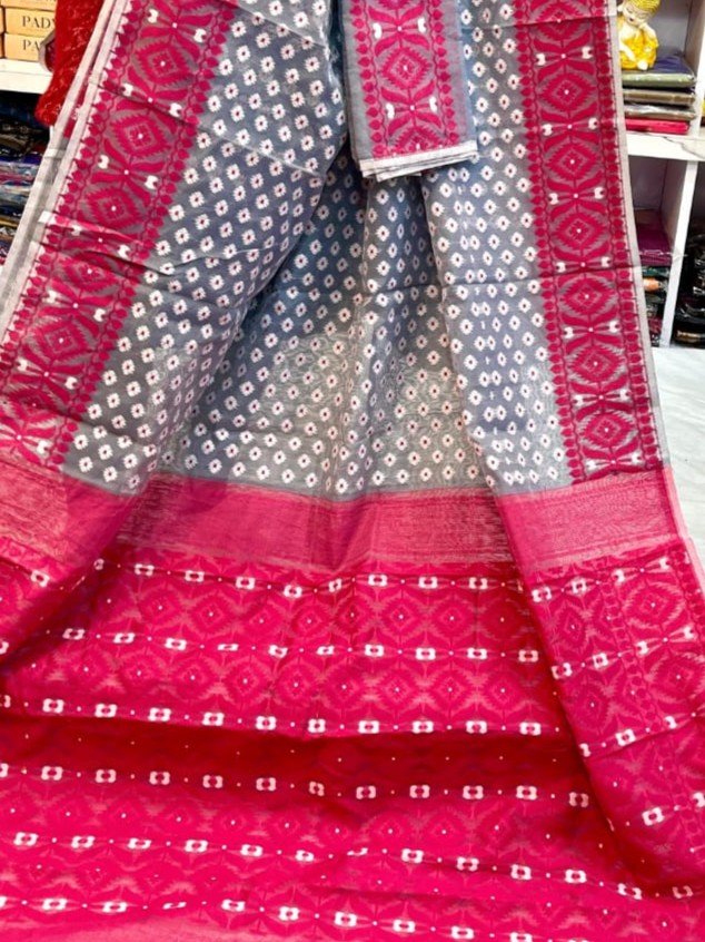 Barfi Soft Dhakai Jamdani Sari with Blouse Piece - Grey 2 Barfi Soft Dhakai Jamdani Sari with Blouse Piece - Grey