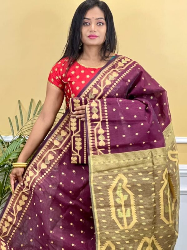 Buti Soft Dhakai Jamdani Saree with Blouse Piece - Maroon