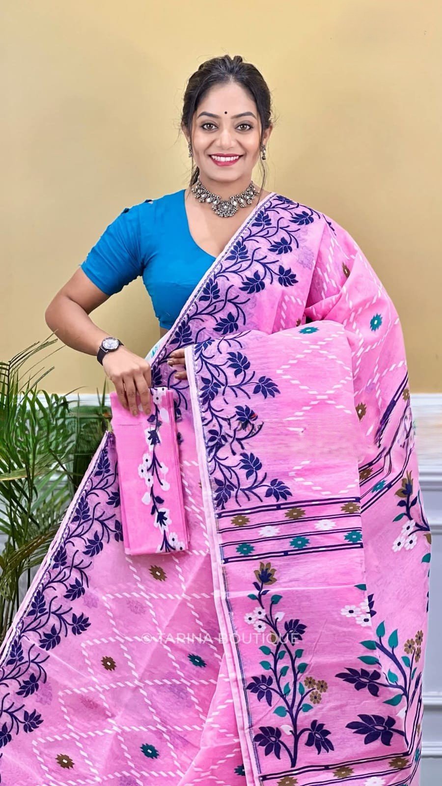Nayan Tara Soft Dhakai Jamdani Sari with Blouse Piece - Persian Pink 1 Nayan Tara Soft Dhakai Jamdani Sari with Blouse Piece - Persian Pink