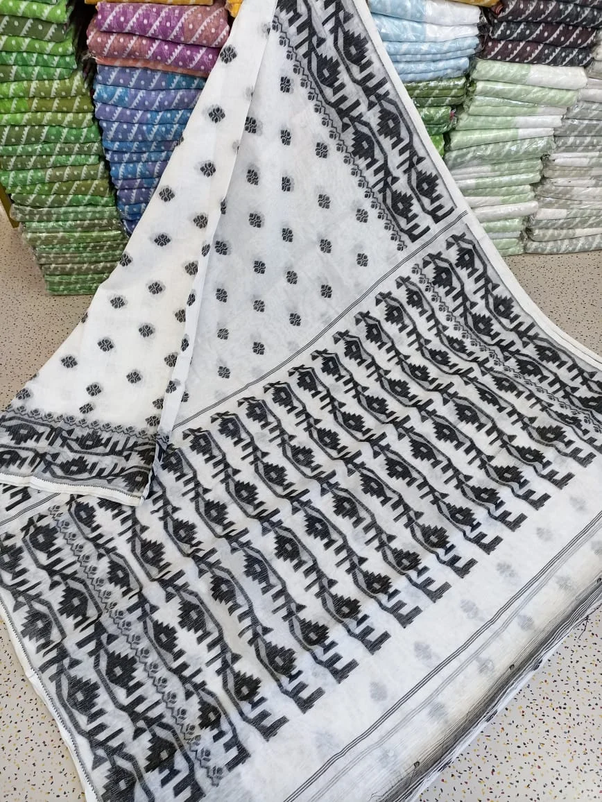 White Black Maslin Type Jamdani Sari 2 White Black Maslin Type Jamdani Sari - Image 2