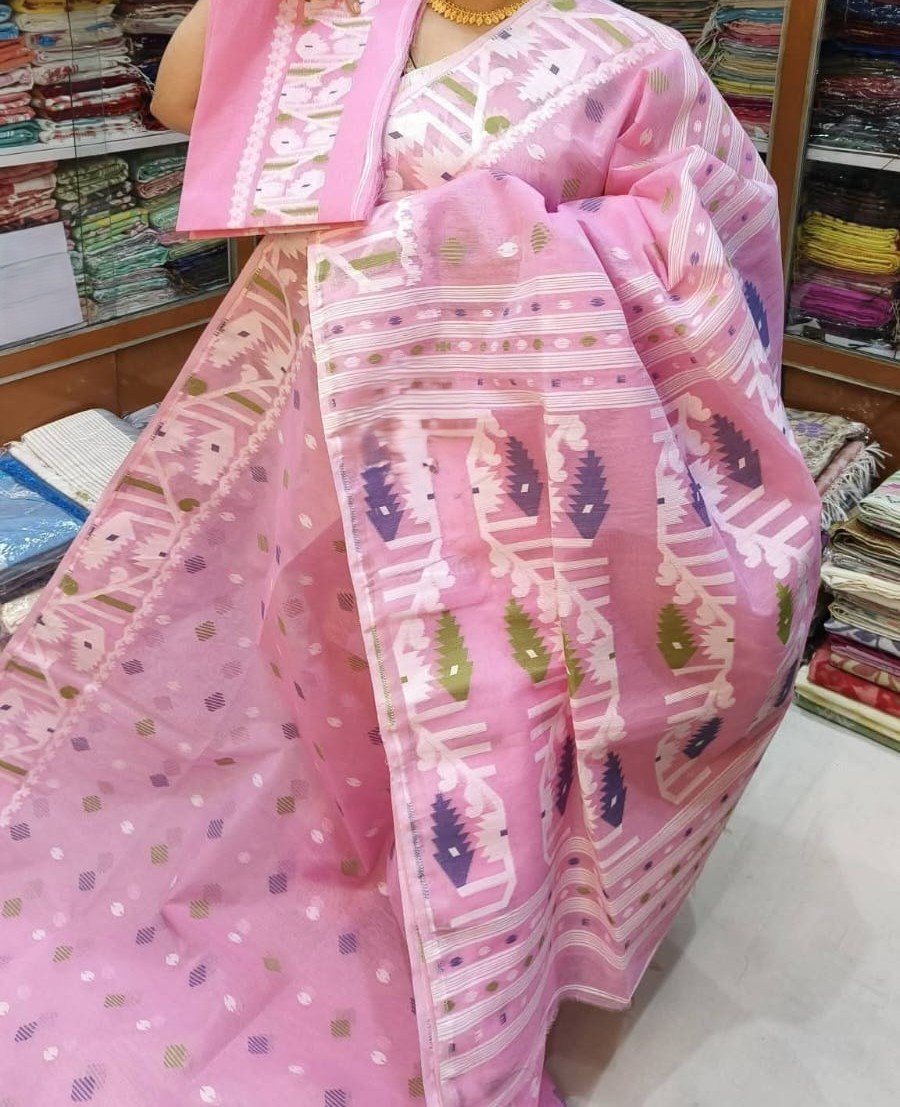 Light Pink Soft Dhakai Jamdani Sari With Blouse Piece 1 Light Pink Soft Dhakai Jamdani Sari With Blouse Piece