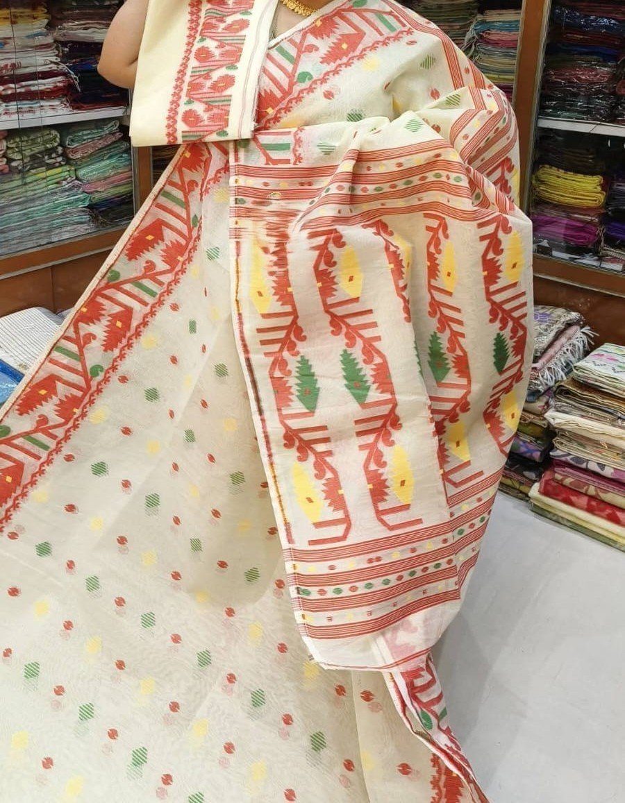 Off White Soft Dhakai Jamdani Sari With Blouse Piece 1 Off White Soft Dhakai Jamdani Sari With Blouse Piece