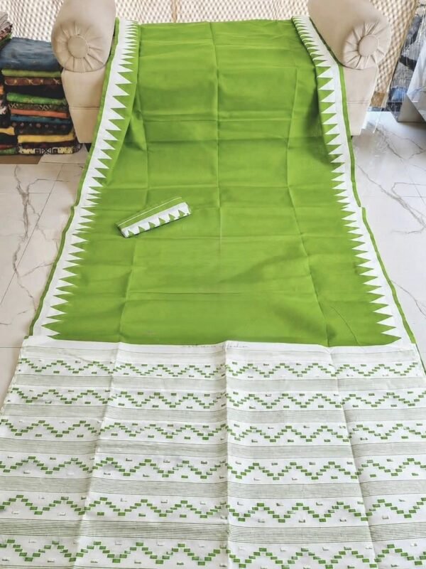 Body Plain Soft Dhakai Jamdani Saree with Blouse Piece - Dark Sea Green