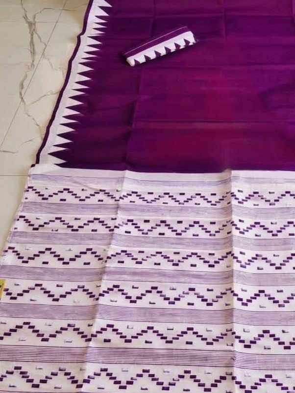 Body Plain Soft Dhakai Jamdani Saree with Blouse Piece - Deep Violet 2 Body Plain Soft Dhakai Jamdani Saree with Blouse Piece - Deep Violet - Image 2