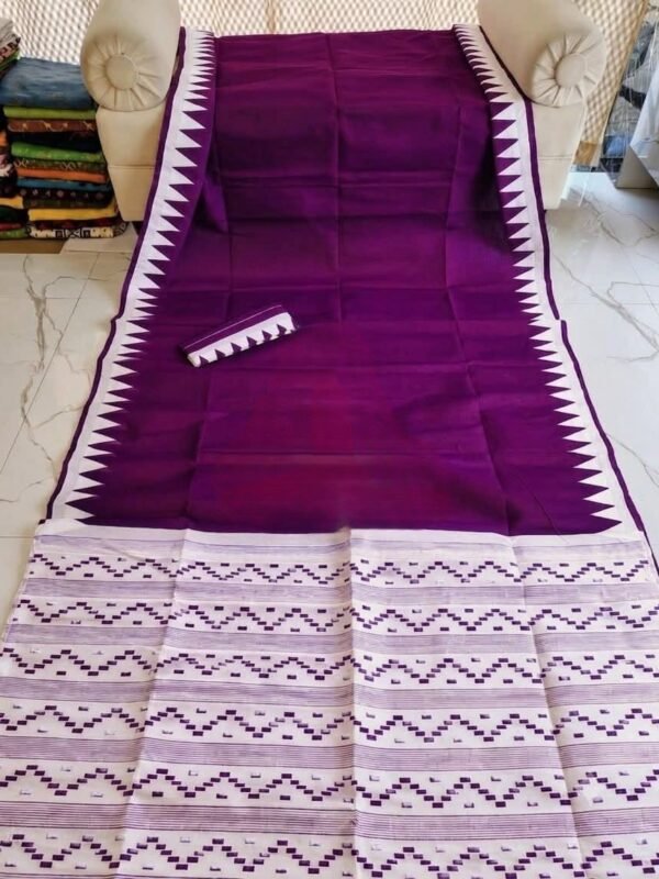 Body Plain Soft Dhakai Jamdani Saree with Blouse Piece - Deep Violet