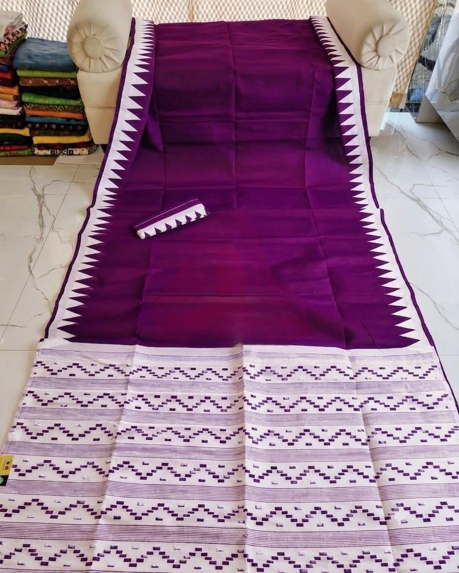 Body Plain Soft Dhakai Jamdani Saree with Blouse Piece - Deep Violet 1 Body Plain Soft Dhakai Jamdani Saree with Blouse Piece - Deep Violet