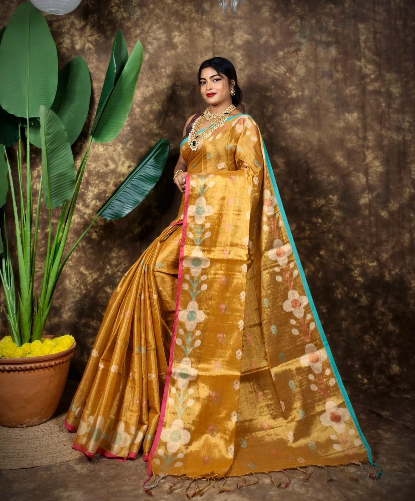 Sunflower Design Soft Dual Tone Tissue Sari - With Blouse Piece 4 Sunflower Design Soft Dual Tone Tissue Sari - With Blouse Piece - Image 4
