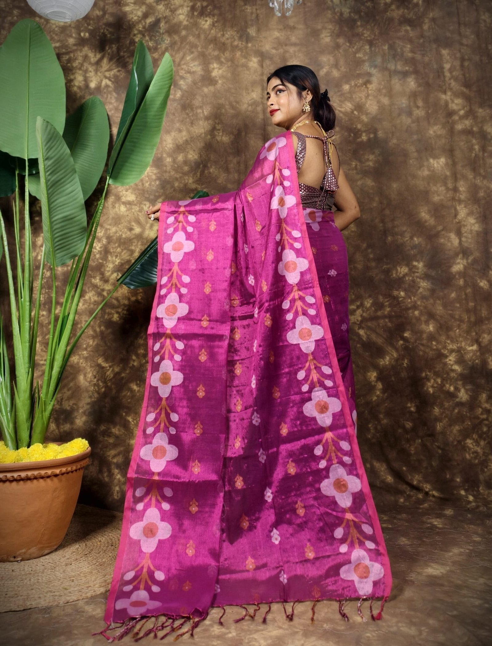 Sunflower Design Soft Dual Tone Tissue Sari - With Blouse Piece 4 Sunflower Design Soft Dual Tone Tissue Sari - With Blouse Piece - Image 4