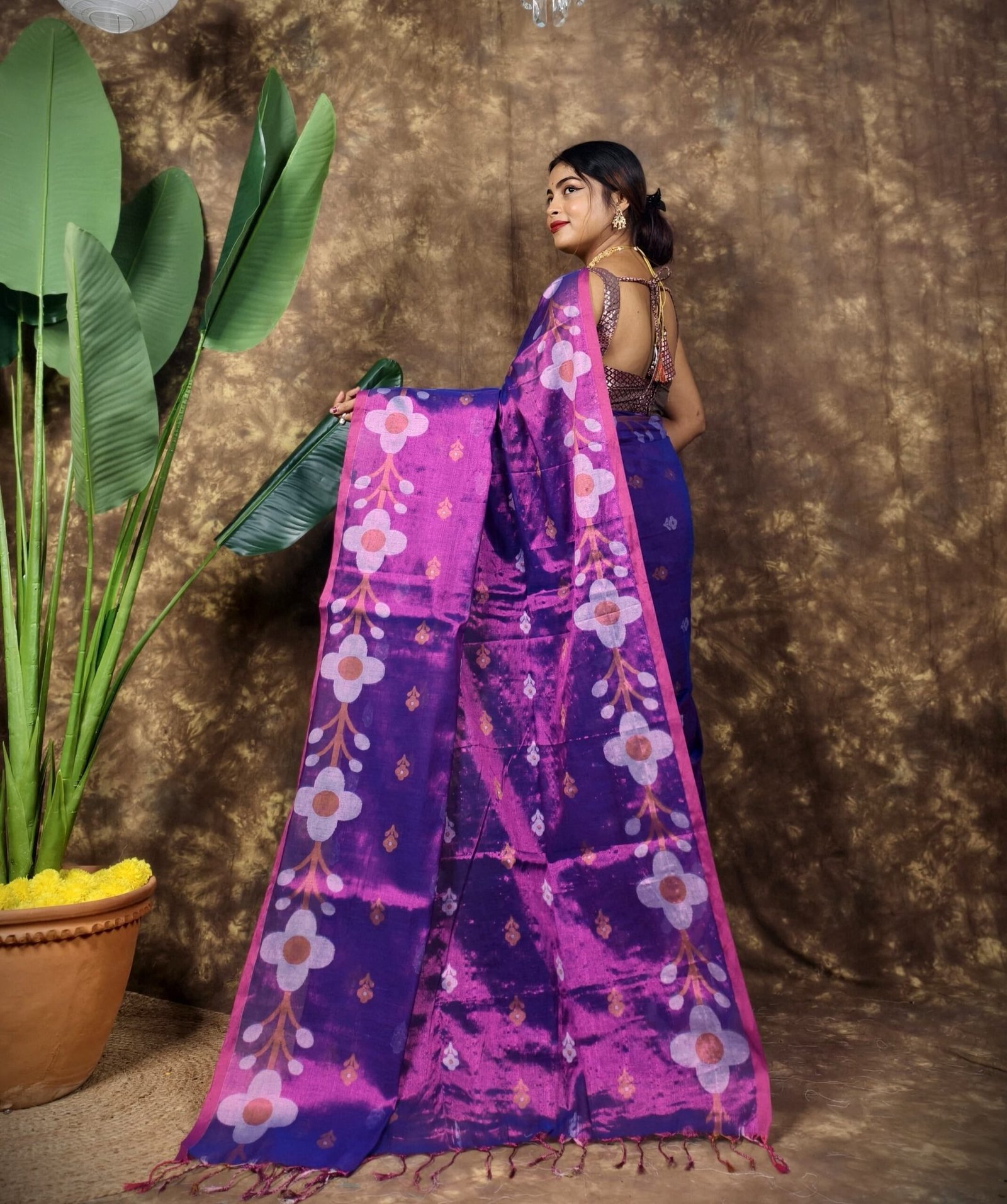 Sunflower Design Soft Dual Tone Tissue Sari - With Blouse Piece 2 Sunflower Design Soft Dual Tone Tissue Sari - With Blouse Piece - Image 2