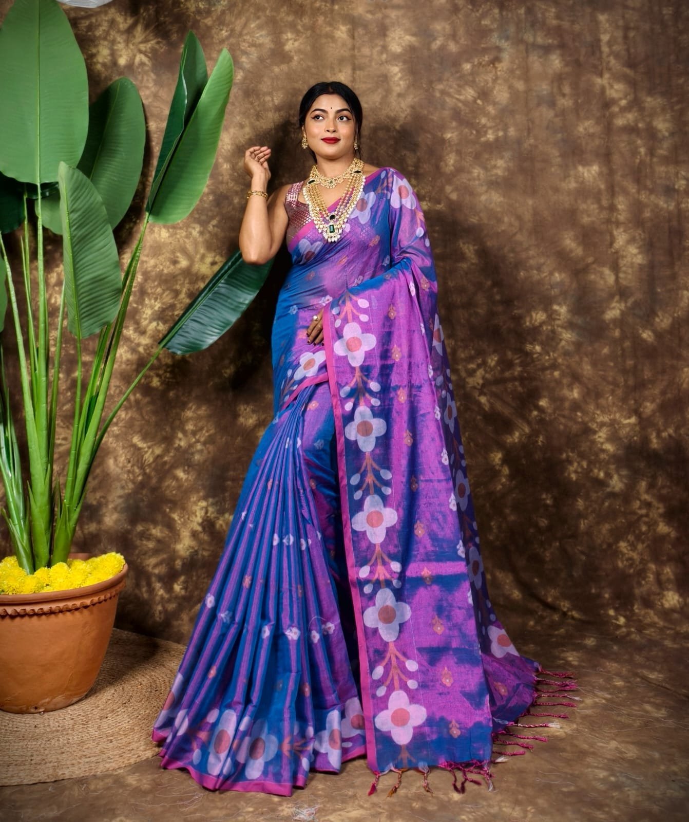 Sunflower Design Soft Dual Tone Tissue Sari - With Blouse Piece 1 Sunflower Design Soft Dual Tone Tissue Sari - With Blouse Piece