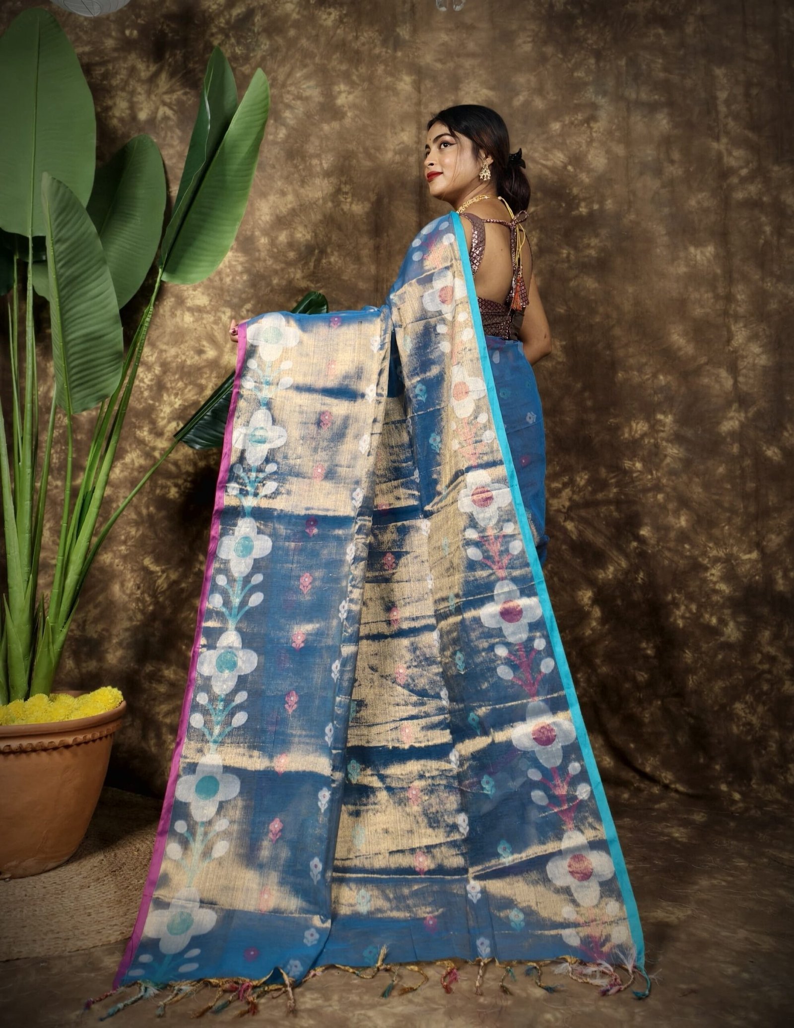 Sunflower Design Soft Dual Tone Tissue Sari - With Blouse Piece 2 Sunflower Design Soft Dual Tone Tissue Sari - With Blouse Piece - Image 2
