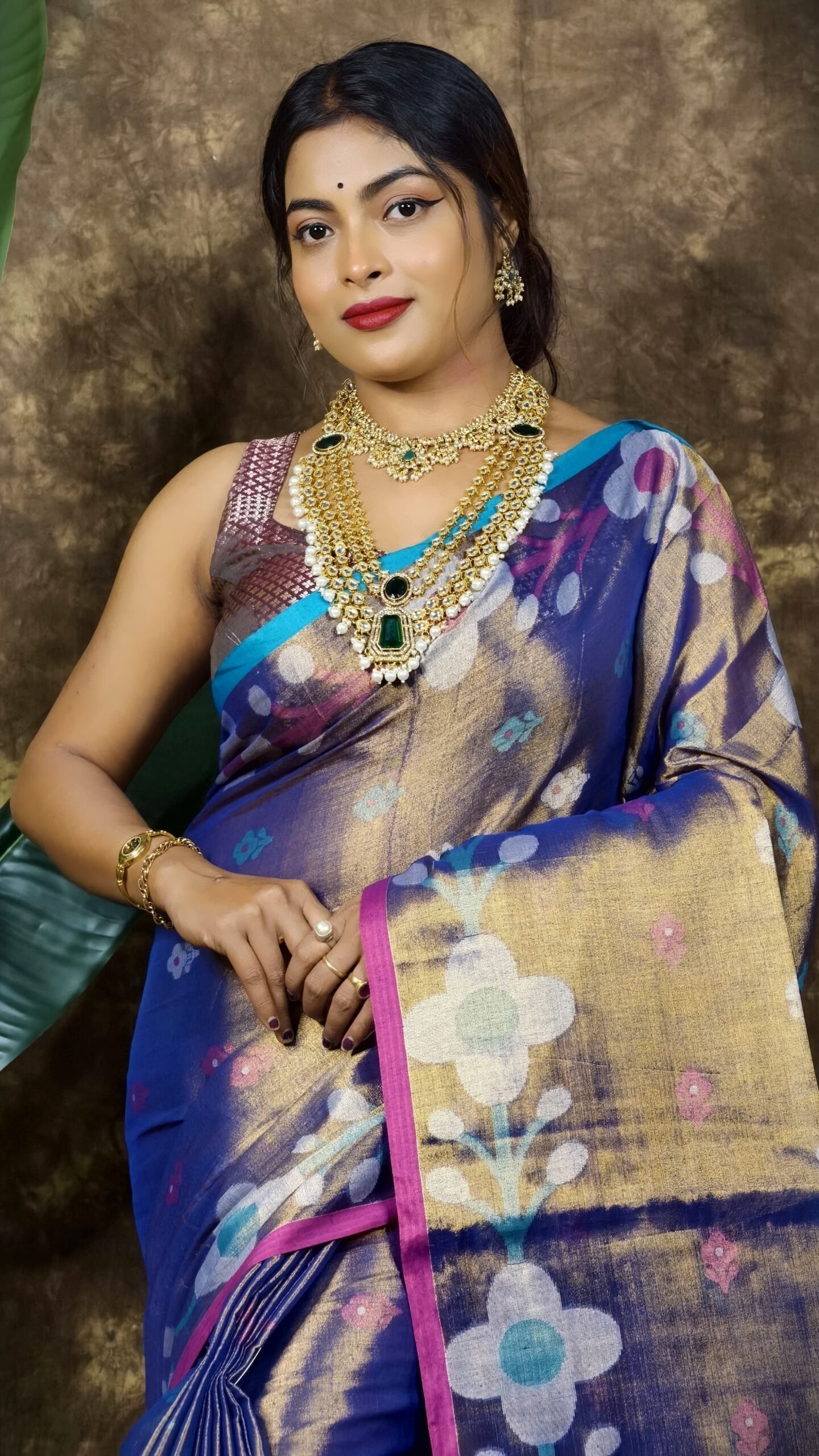 Sunflower Design Soft Dual Tone Tissue Sari - With Blouse Piece 2 Sunflower Design Soft Dual Tone Tissue Sari - With Blouse Piece - Image 2