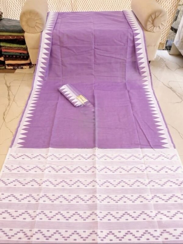 Body Plain Soft Dhakai Jamdani Saree with Blouse Piece - Faded Purple