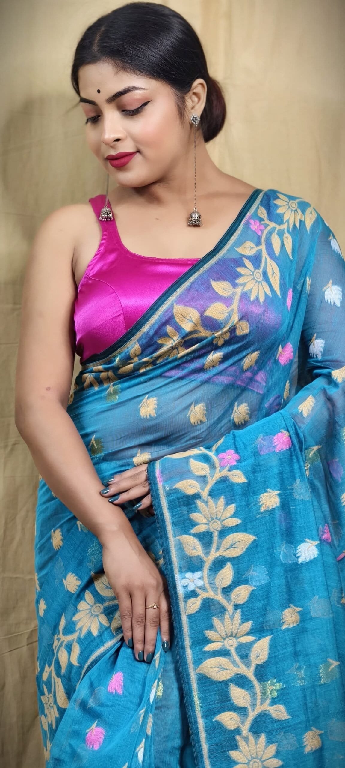 Teal Blue Soft Lota Jamdani Sari 4 Teal Blue Soft Lota Jamdani Sari - Image 4