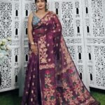 Old Mauve Soft Lota Jamdani Saree 4 scaled e1745392957399