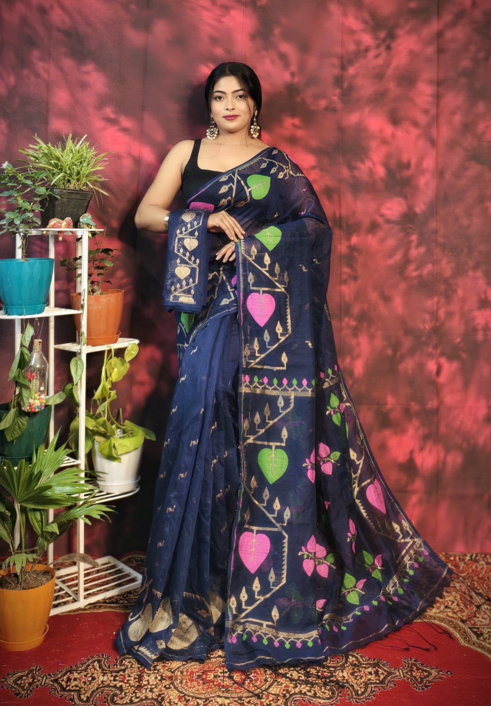 Pan Pata Soft Navy Blue Handloom Sari With Blouse Piece 1 Pan Pata Soft Navy Blue Handloom Sari With Blouse Piece