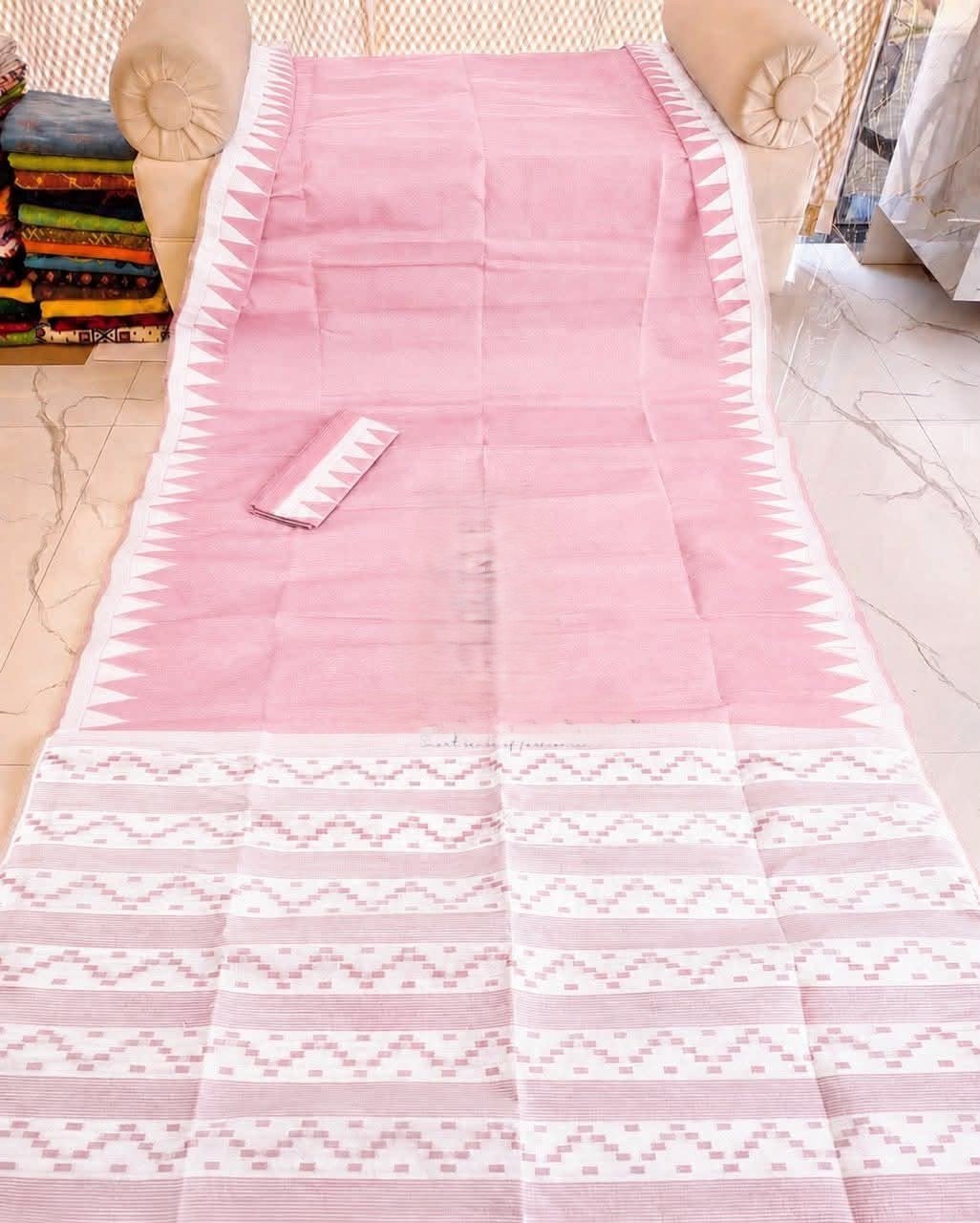 Body Plain Soft Dhakai Jamdani Saree with Blouse Piece - Pink Rose 1 Body Plain Soft Dhakai Jamdani Saree with Blouse Piece - Pink Rose